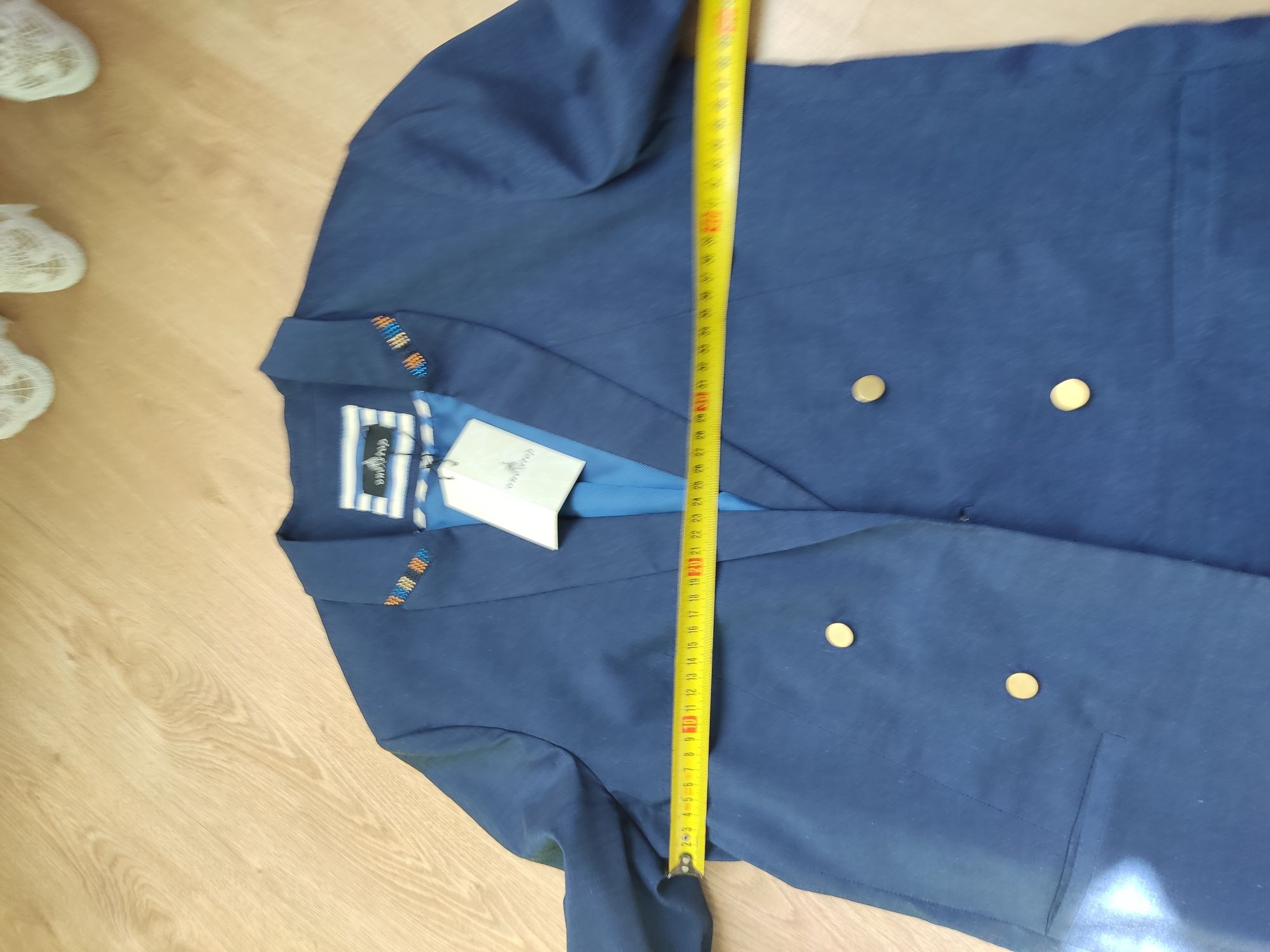 Жіночий піджак синього кольору 42 розміру