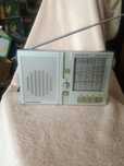 Grundig YACHT BOY 100 radio globalne