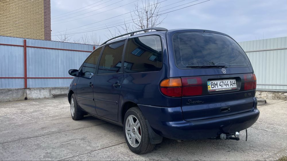 Volkswagen Sharan 1998 1.9 TDI