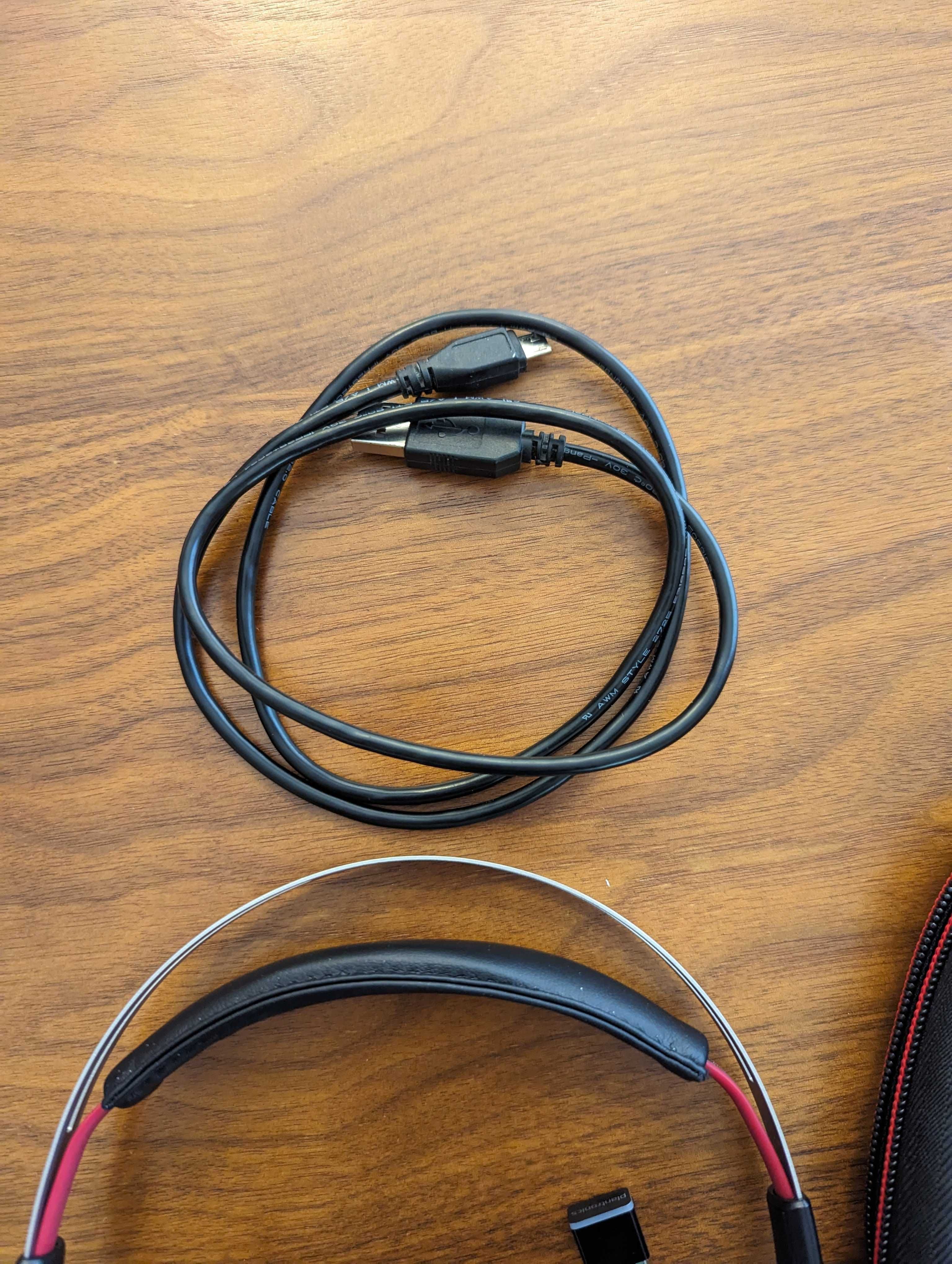 Headphones Plantronics Voyager Focus UC
