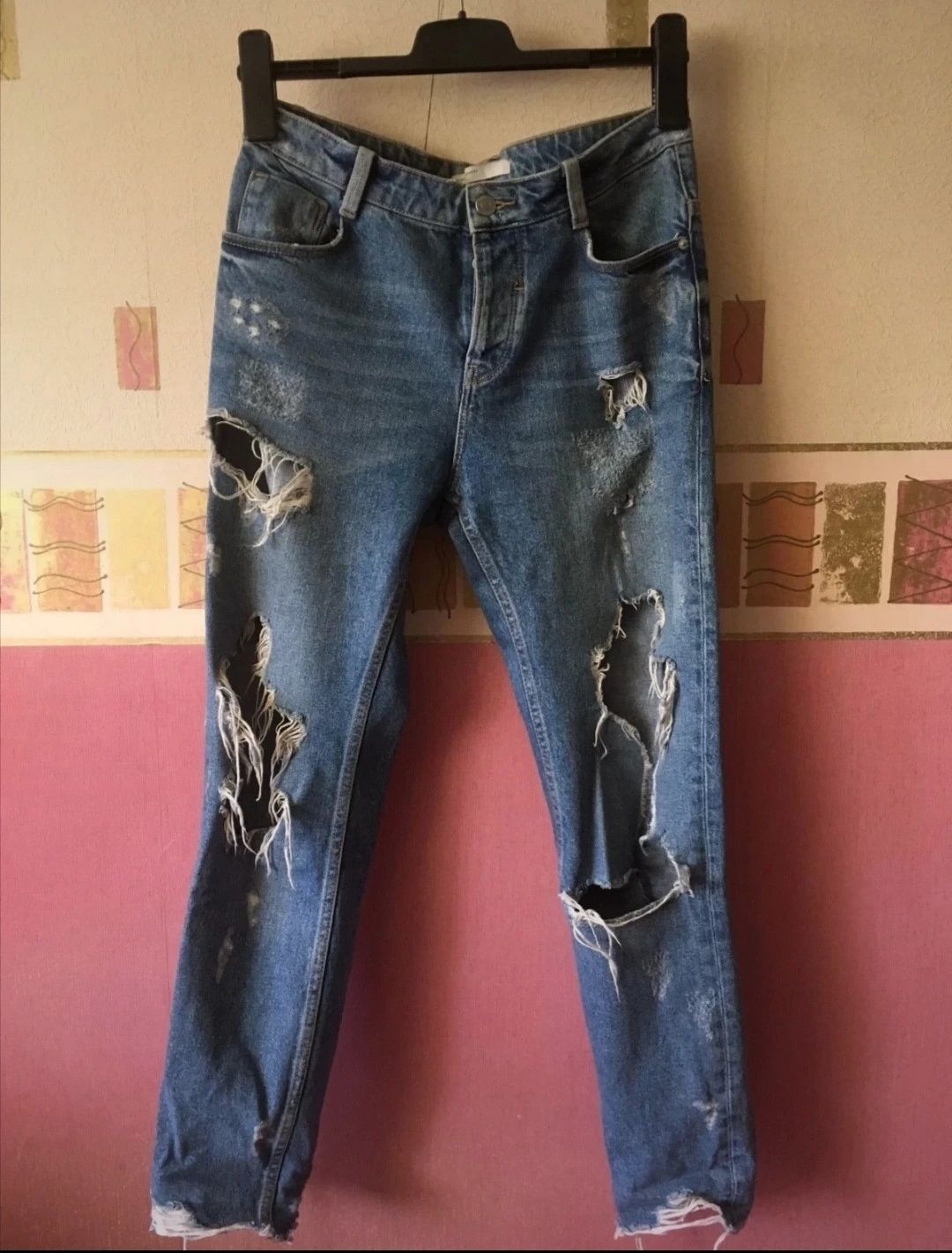 ZARA spodnie dżinsy Ripped jeans boyfriendy Z dziurami  mom fit _NOWE!