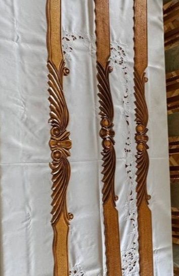 Карниз дерев'яний ручної роботи