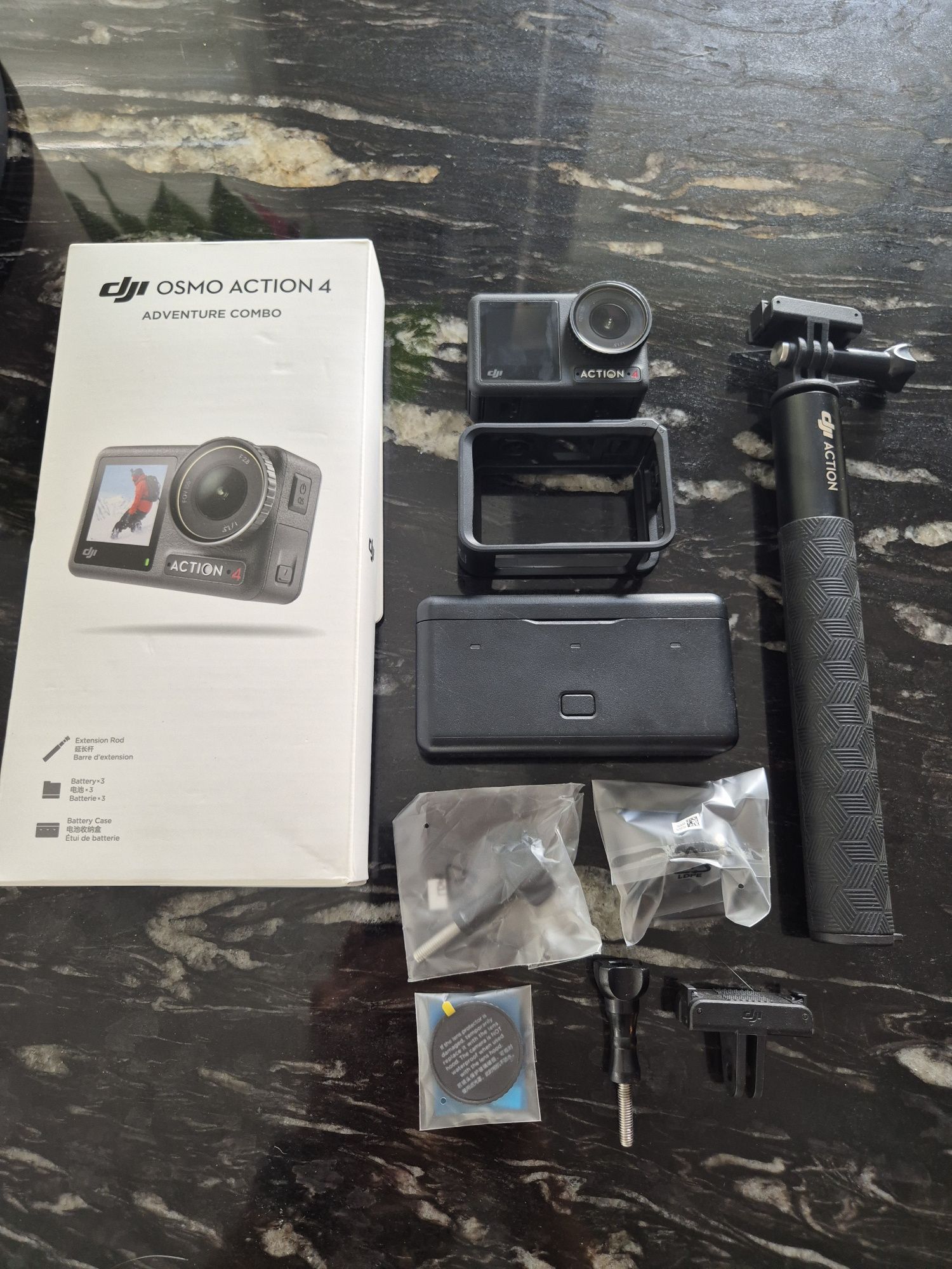 DJI Osmo Action 4 Adventure