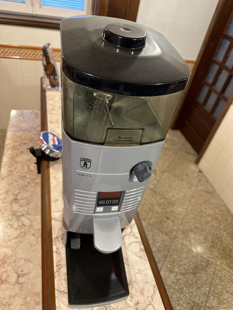 Moinho de Café  AZKOYEN