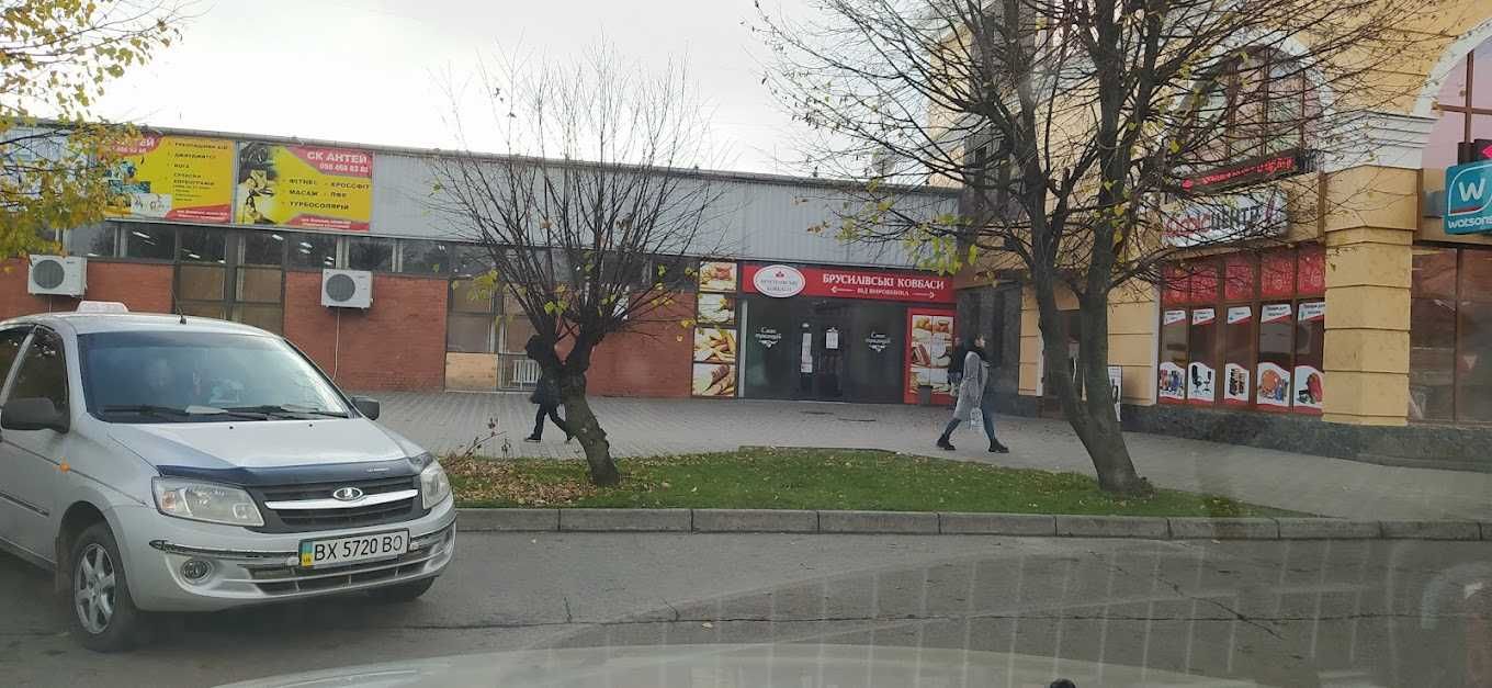 ***ОРЕНДА*** Приміщення в Торговому центрі.