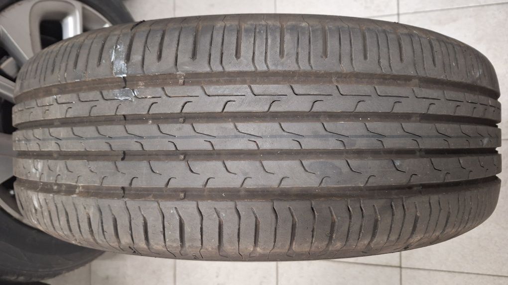 Continental EcoContact6 215/60R17