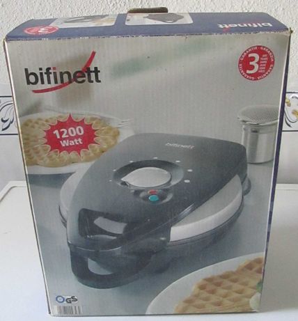 Máquina de fazer waffles bifinett como nova