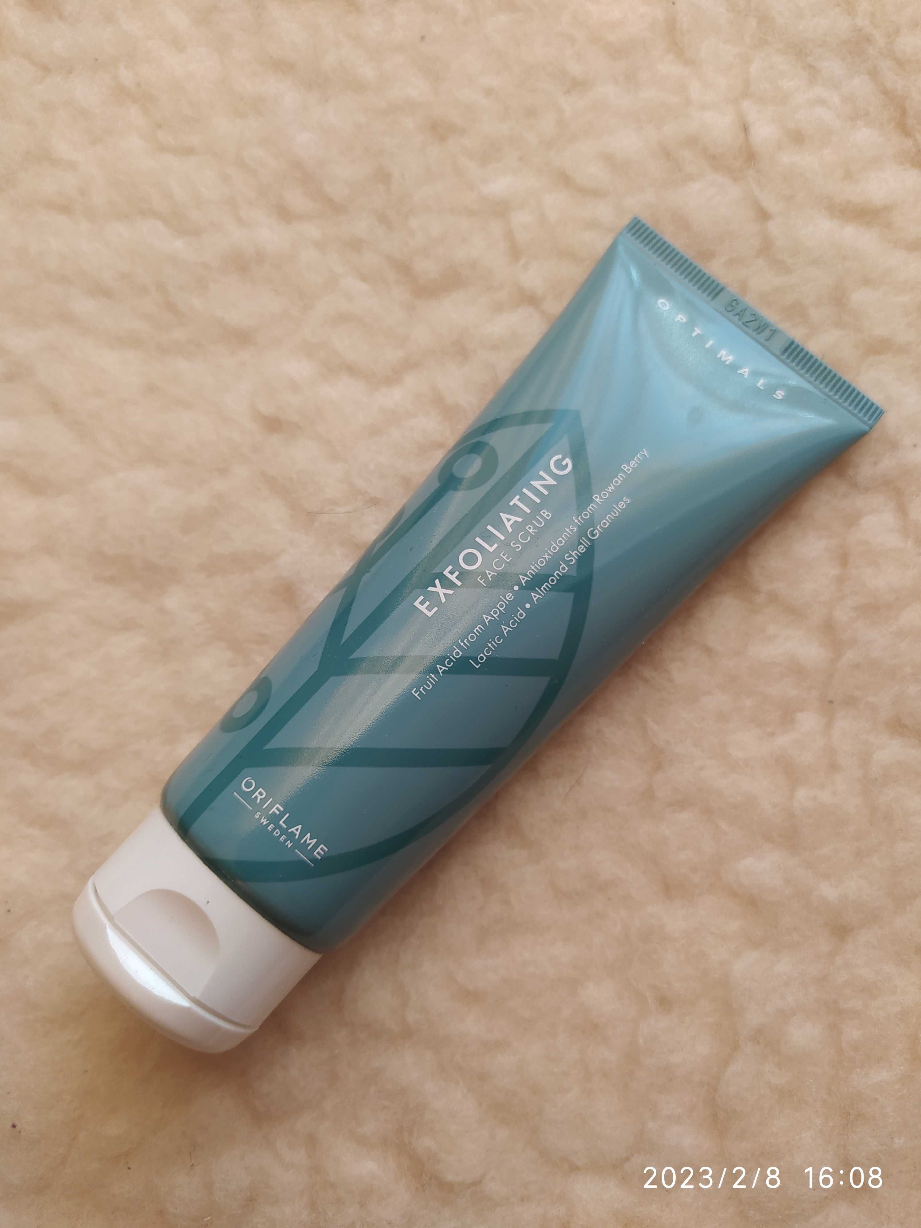 Scrub do twarzy Optimals 42614 nowy 75 ml oczyszczający złuszczający