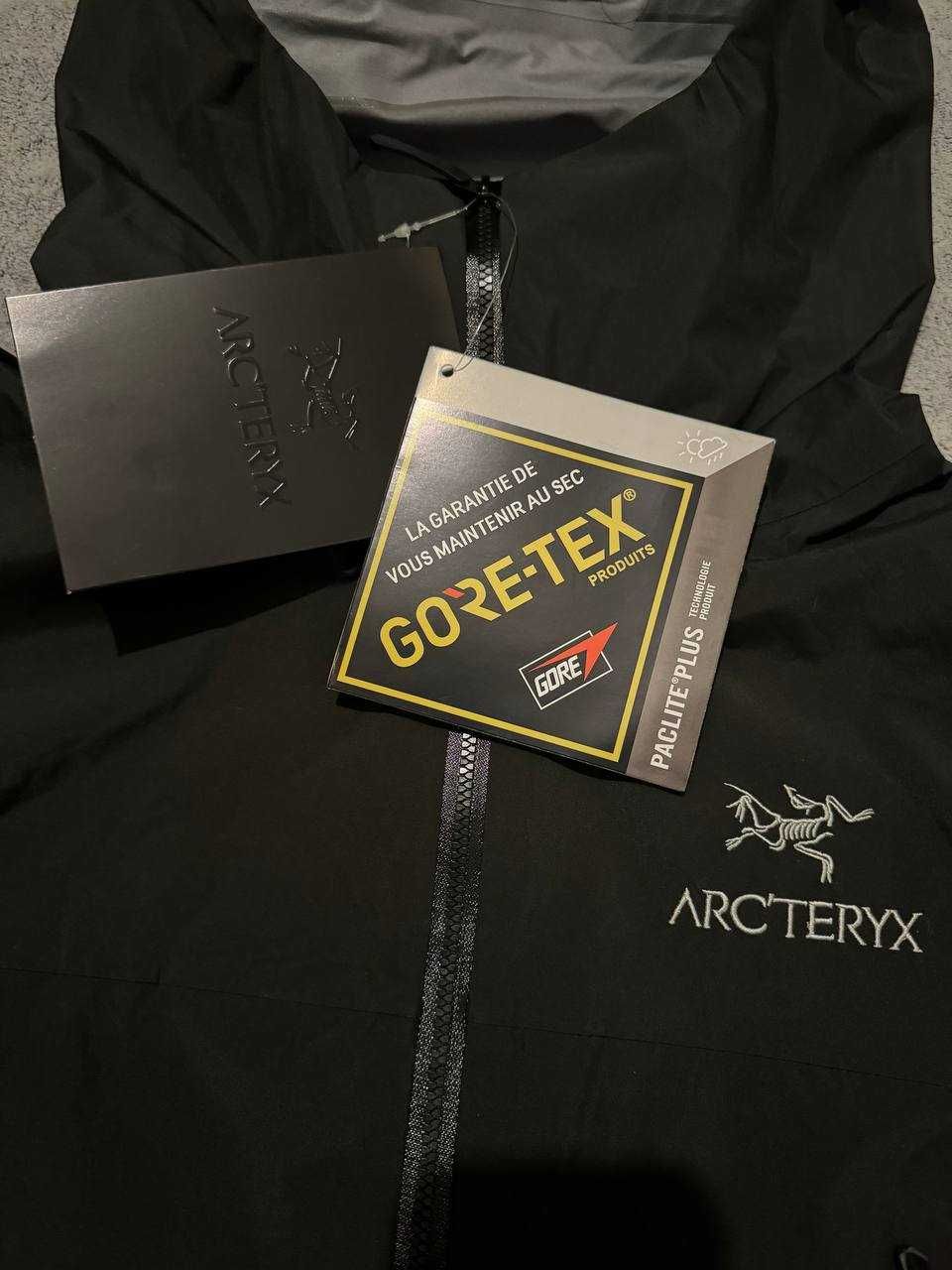 Ветровка Arcteryx Beta black