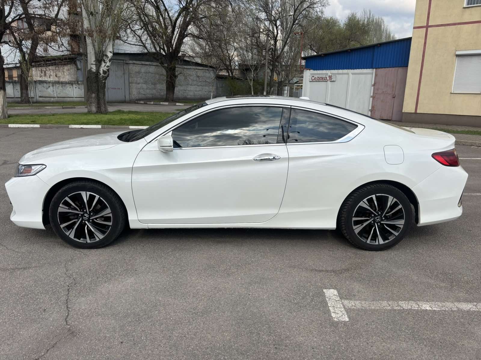 Продам honda accord купе 2017 року