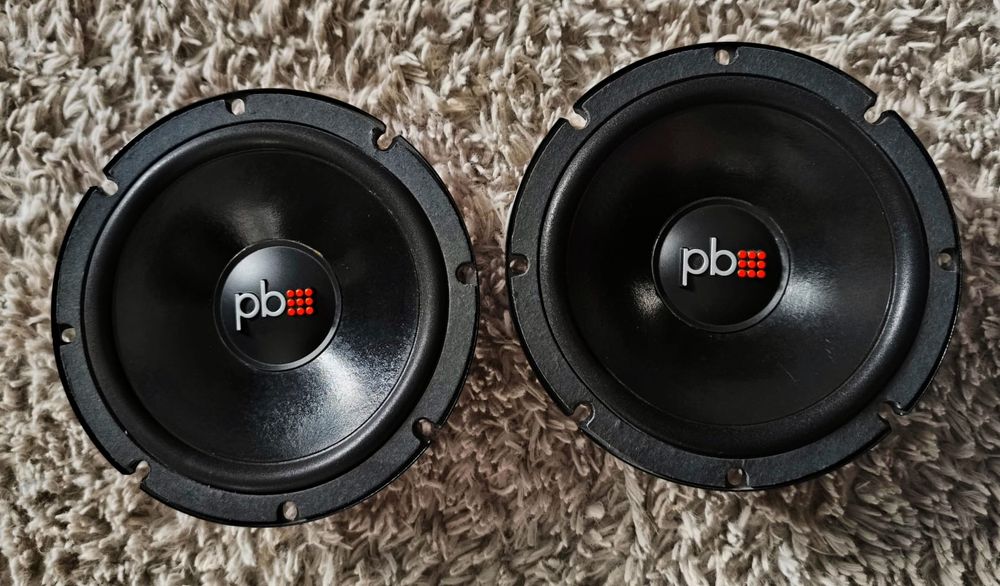 Sprzedam używane głośniki firmy Powerbass S-6C,w bardzo dobrym stanie.