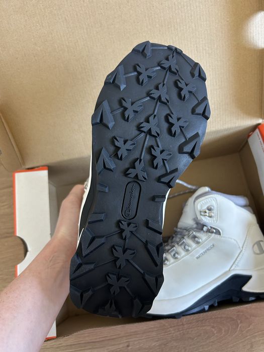 Черевики кросівки