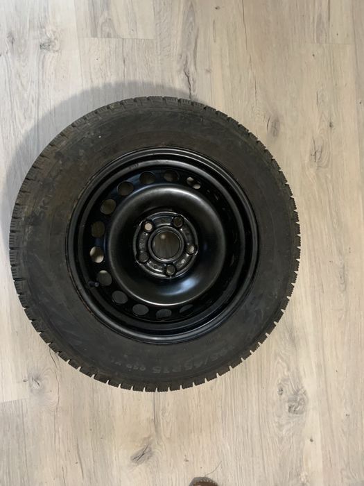 Зимні шини 195/65 R15 Nokian Nordman RS2 на дисах, колеса, диски, шини
