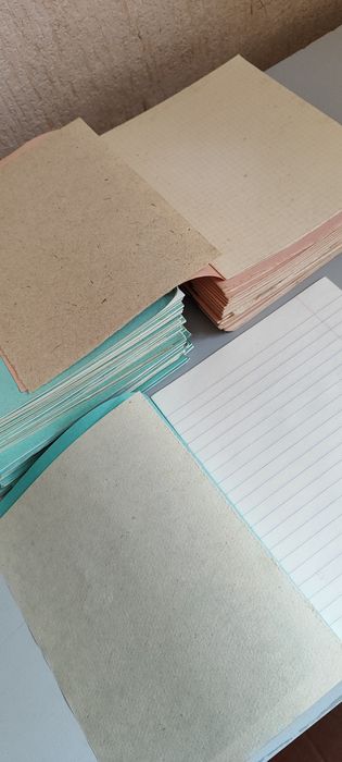 Тетради,папки для черчения и труда, альбомы для рисования  времён СССР