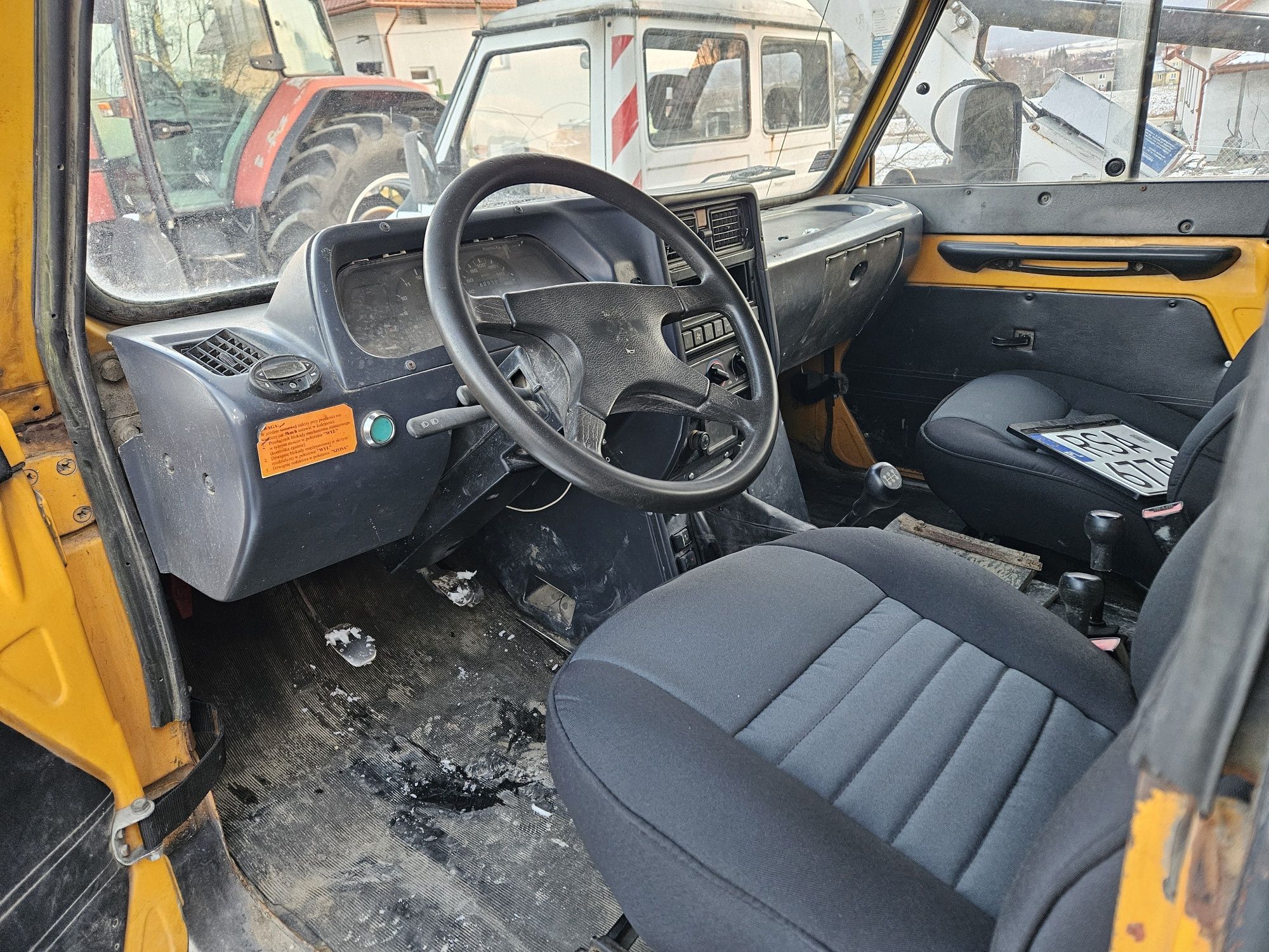 Honker 2000 podnosnik koszowy bumar p100