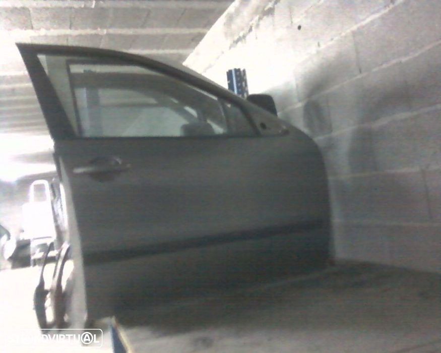 porta frente direita seat leon