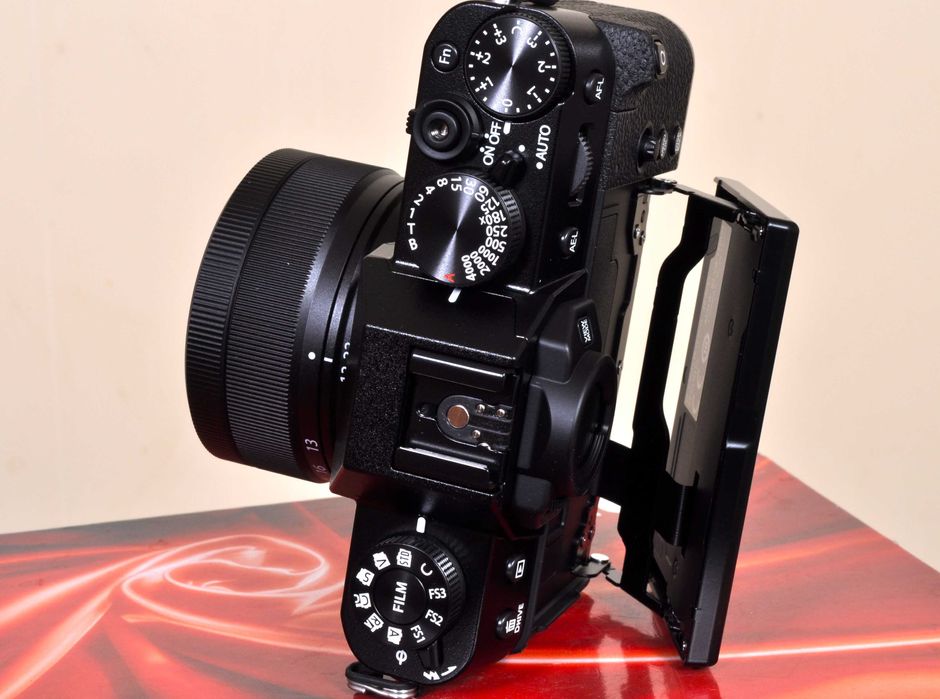 Fuji X-T30III + Fuji Xc 13x33 OIS. NOVA. Fatura e garantia 3 anos