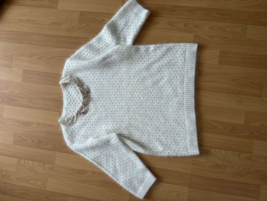 Ангоровий світер M-L розмір