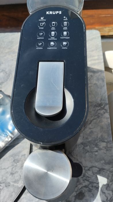 Máquina de café Nespresso Atelier