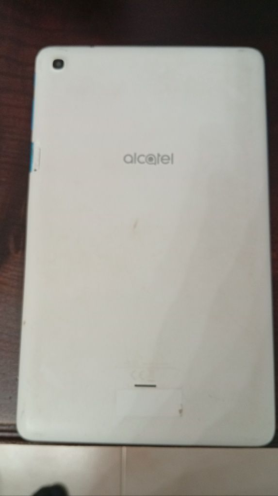 Tablet alcatel de 10 polegadas parada já algum tempo