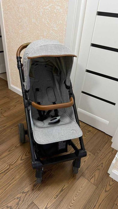 Прогулянкова коляска Mutsy NEXO від 1 до 6 років