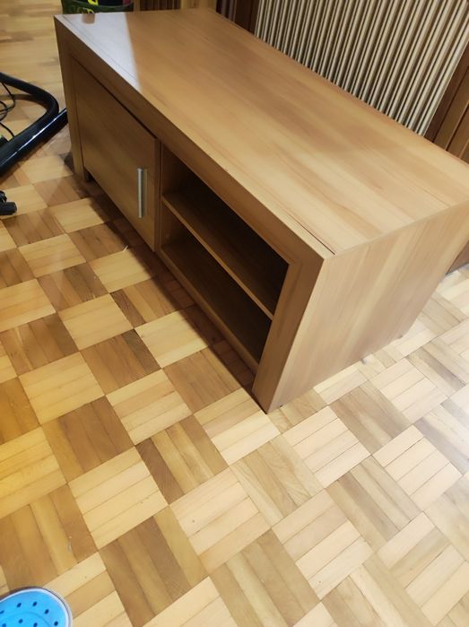 Szafka pod telewizor