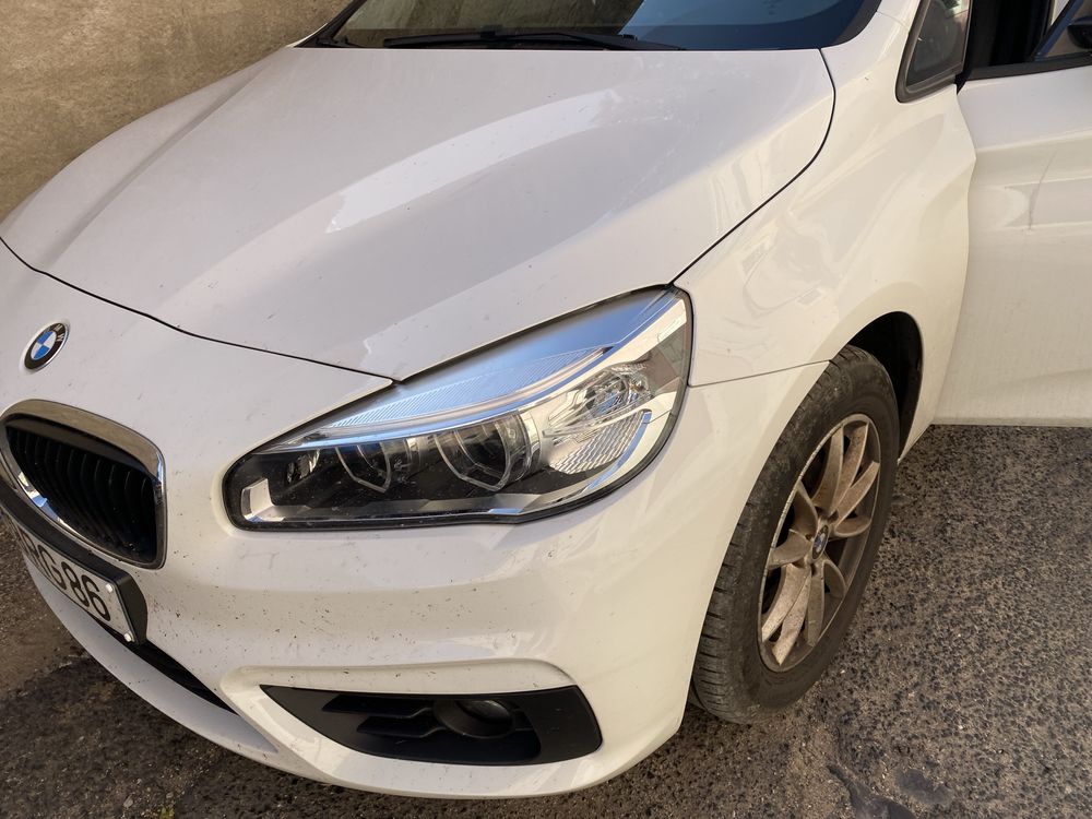 BMW Série 2 Active Tourer 216d – Nacional, muito estimada