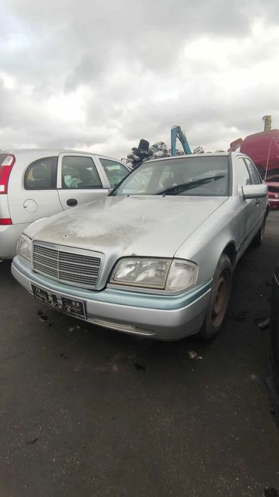 MERCEDES-BENZ KLASA C (W202) C 180 1995 1.8 122KM M 111.920, M 111.921