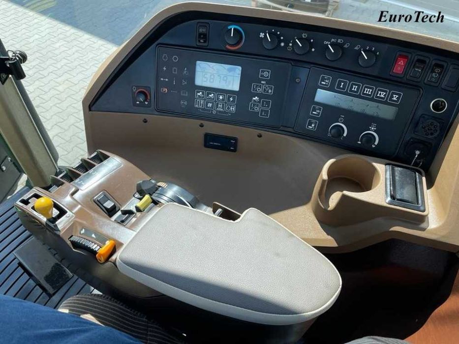 John Deere 8310, PowerShift 40km/h, BDB stan