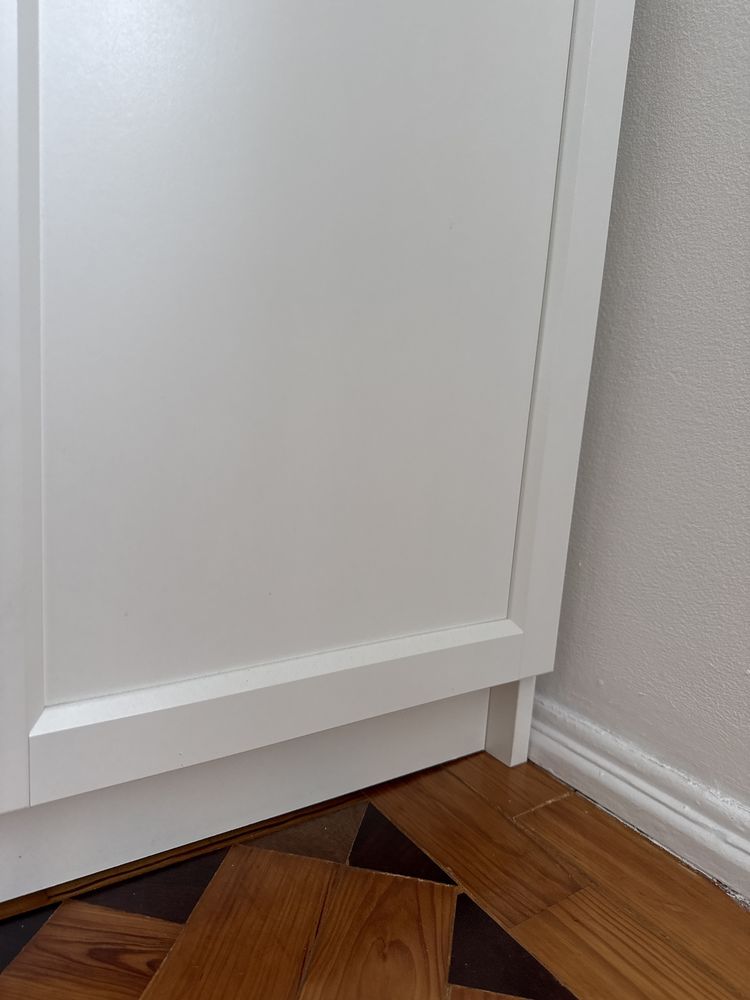 Estante Billy com 2 Portas incluidas e extensāo