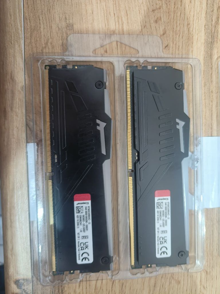 Pamięć Kingston fury beast RGB, DDR5, 32gb, 6000 MHz, cl30