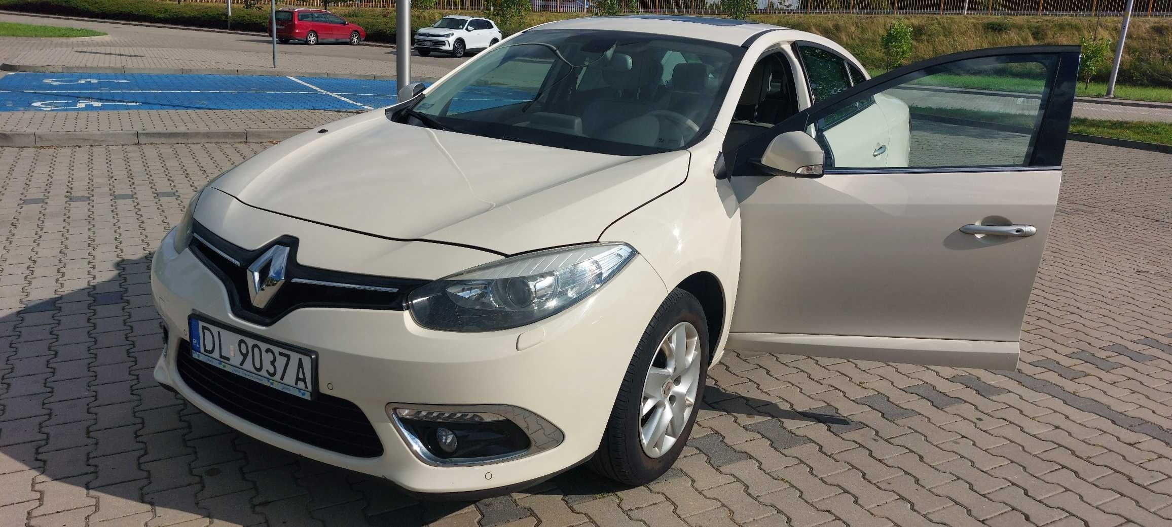 Renault Fluence 2013 2.0 16V benzyna wersja Privilege