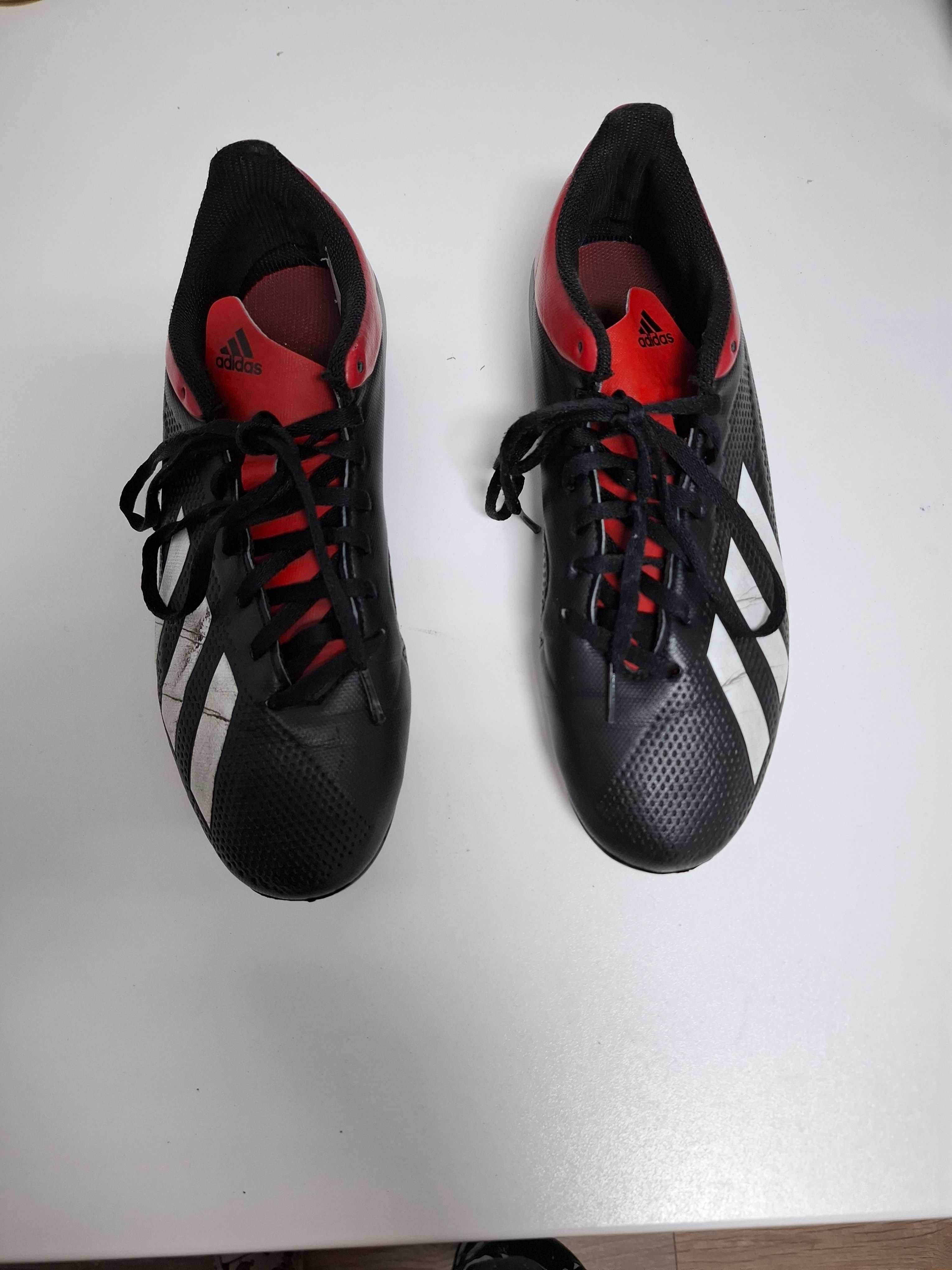 Chuteiras Adidas
