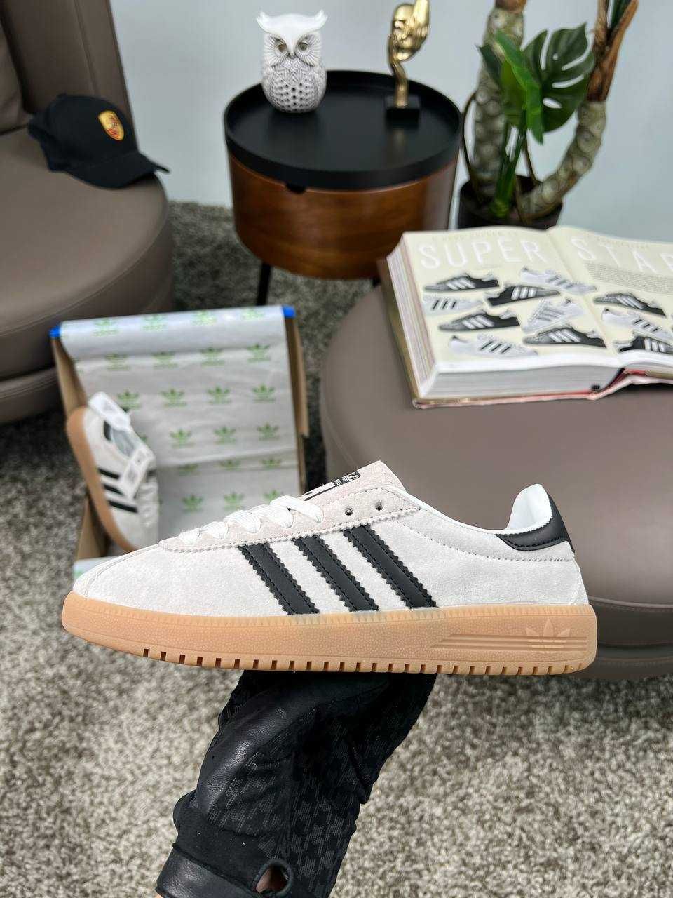 Жіночі кросівки адідас Adidas Originals Bermuda Light Grey Black 36-41