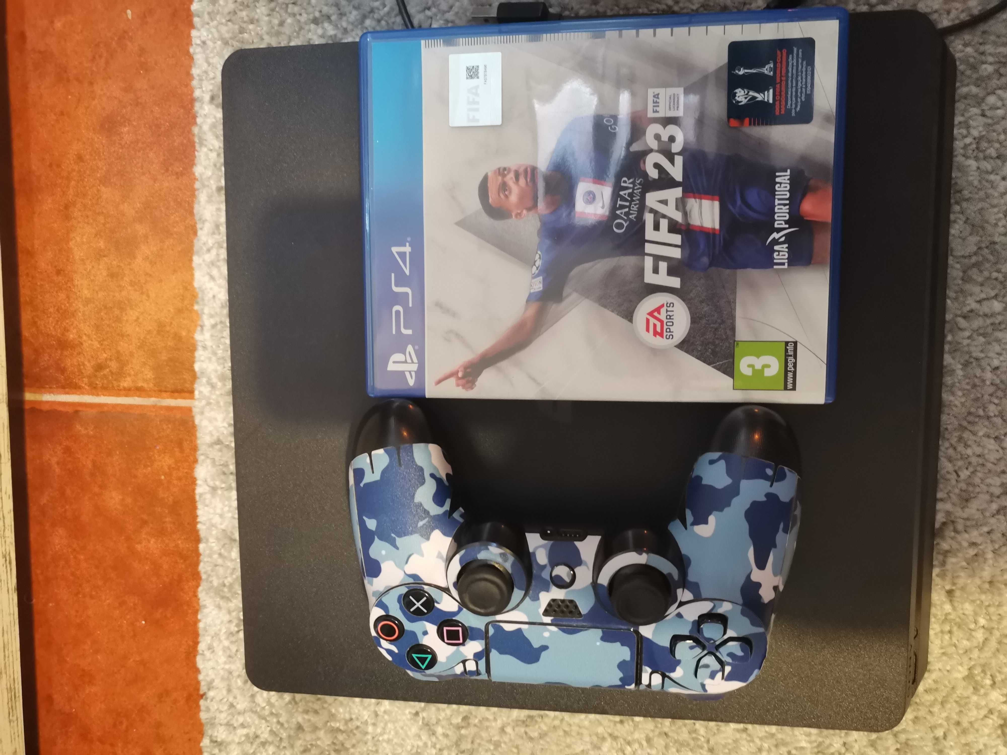 Playstation 4 slim novo com 1 comando e FIFA 23