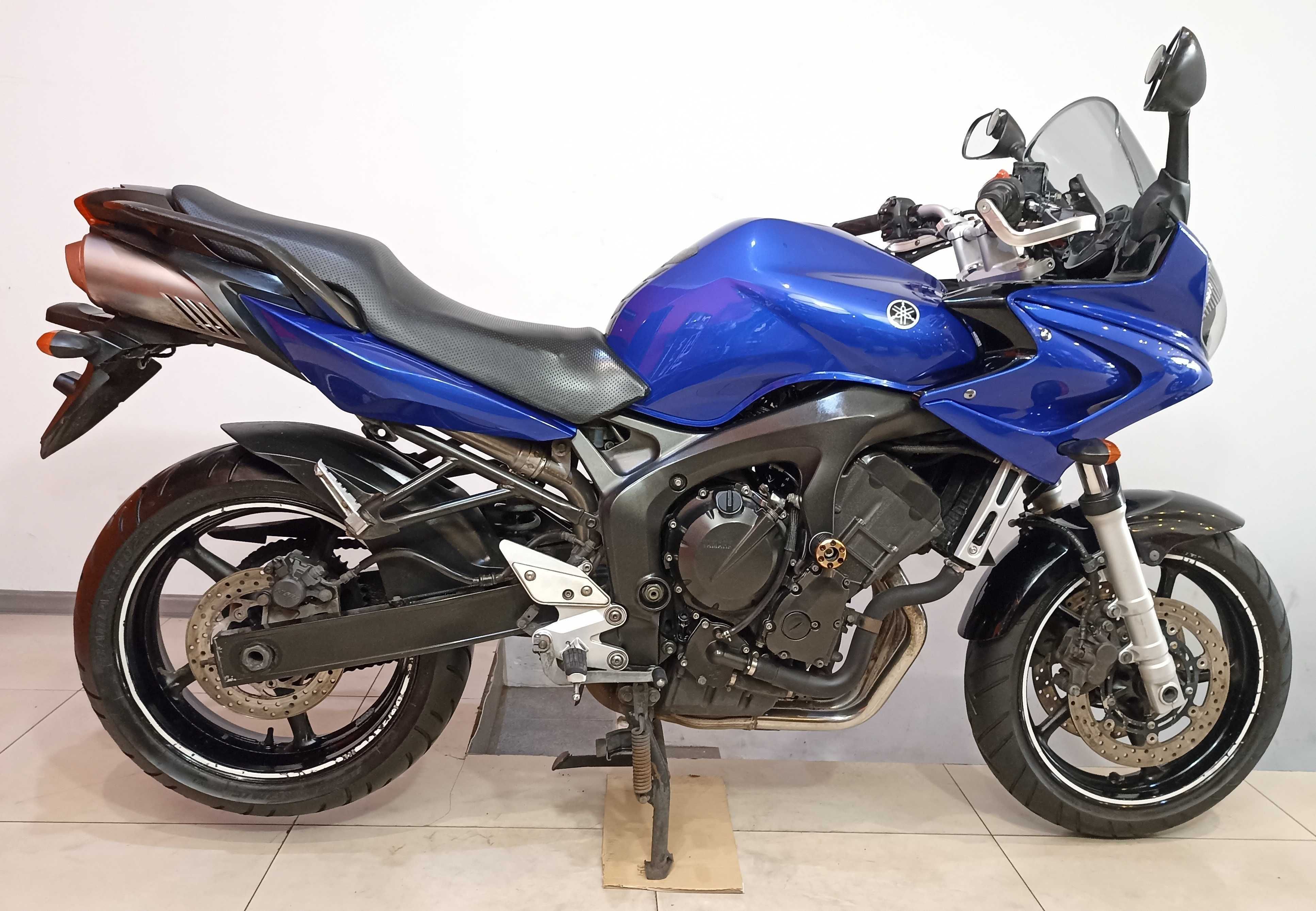 Yamaha FZ6 Fazer 600 S FZ6S 2006rok