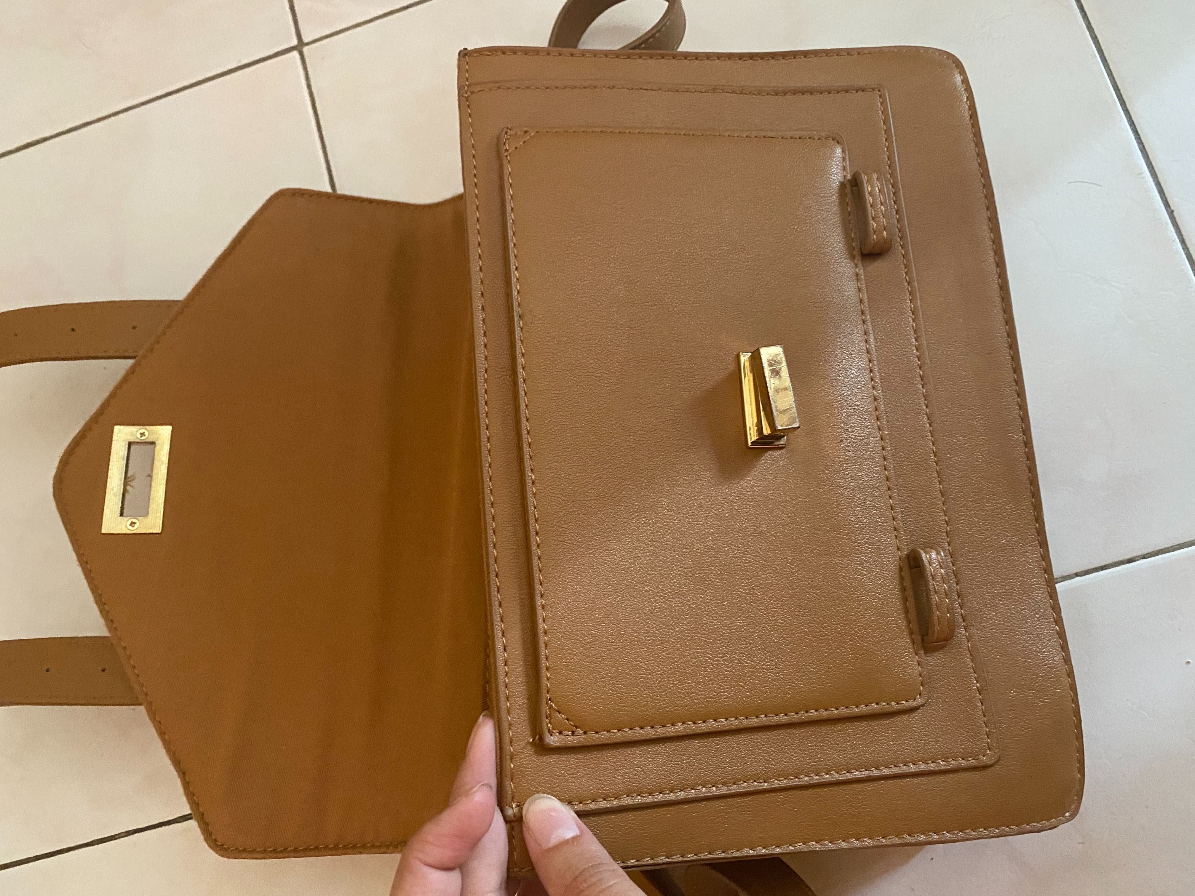 Mala tiracolo castanha da Forever 21
