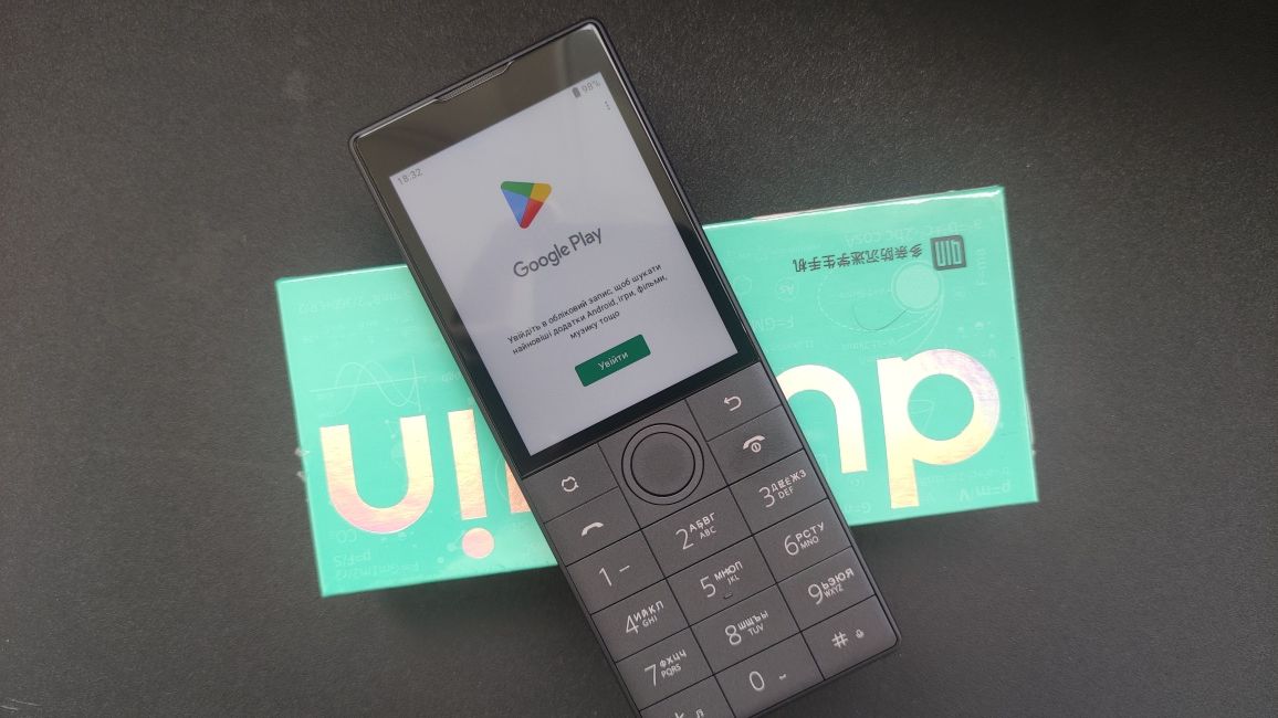 Xiaomi Duo QIN F22, 3/32, чорний, Google Play + чохол + навушники + бж