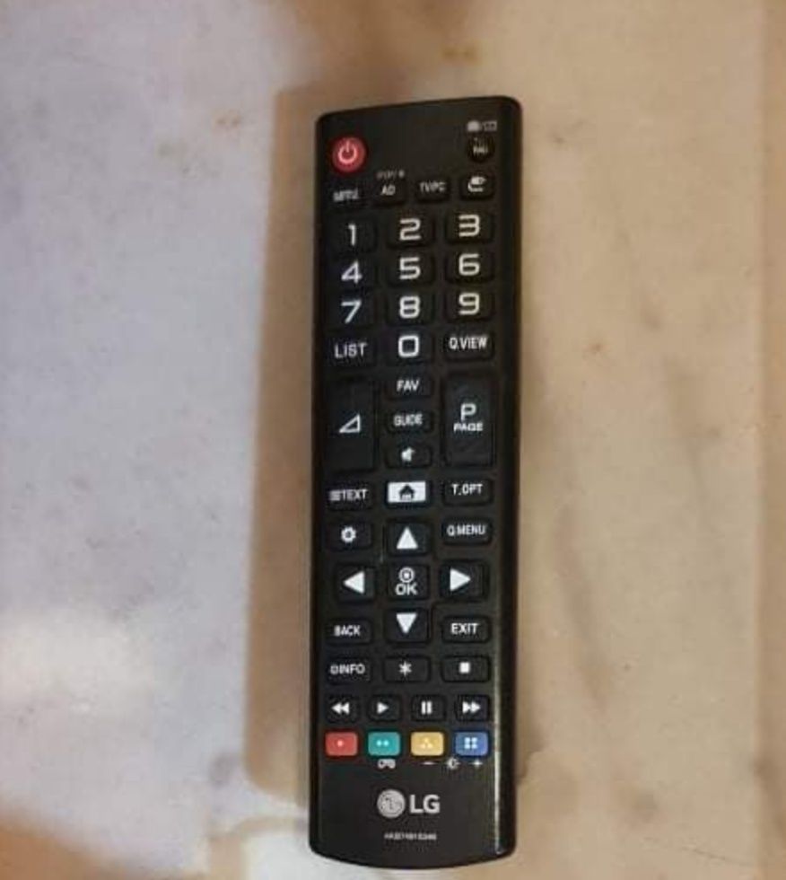 Vendo TV LG 28", para peças! 20€