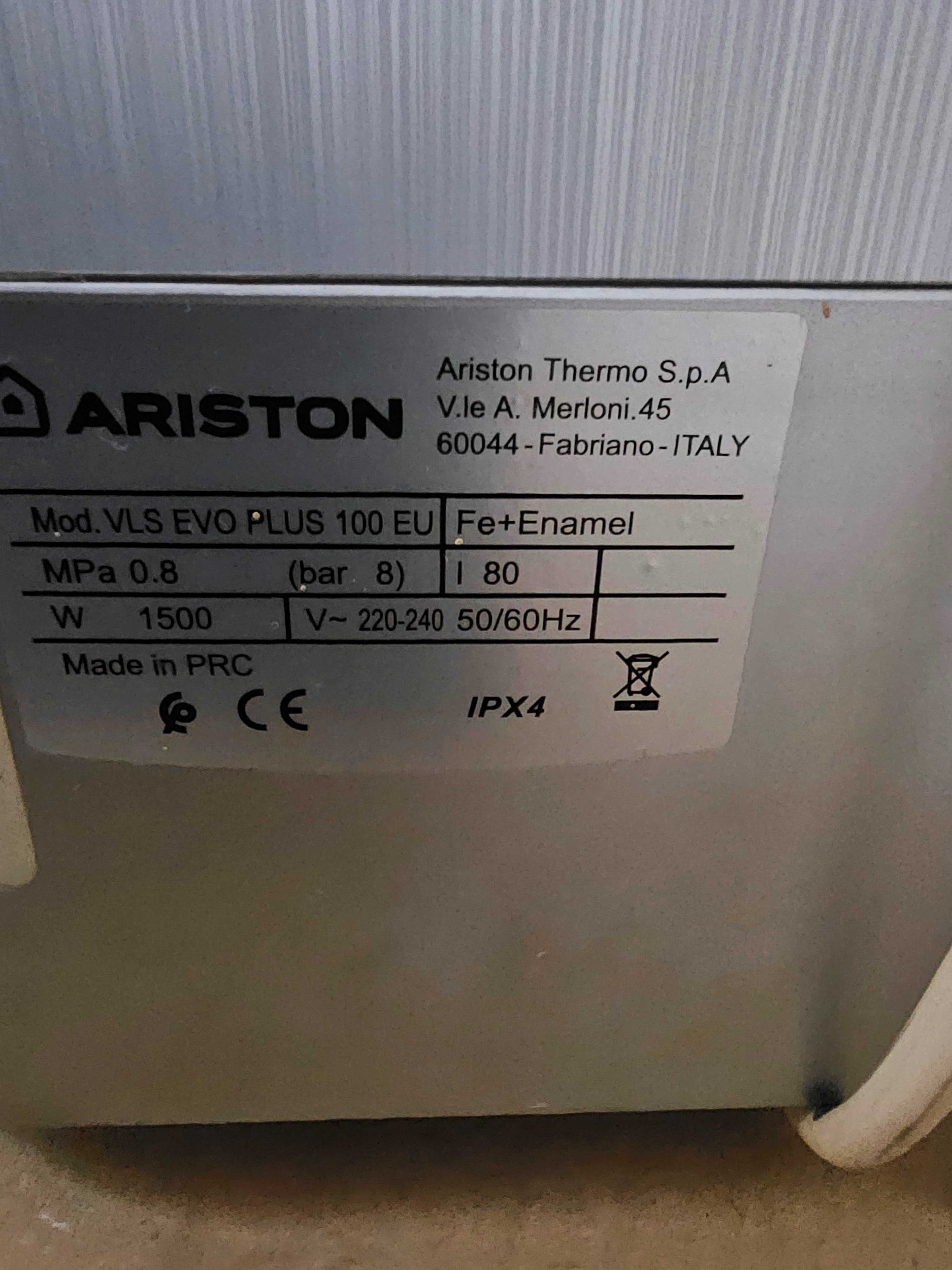 Elektryczny pojemnościowy ogrzewacz wody Ariston VLS EVO  100