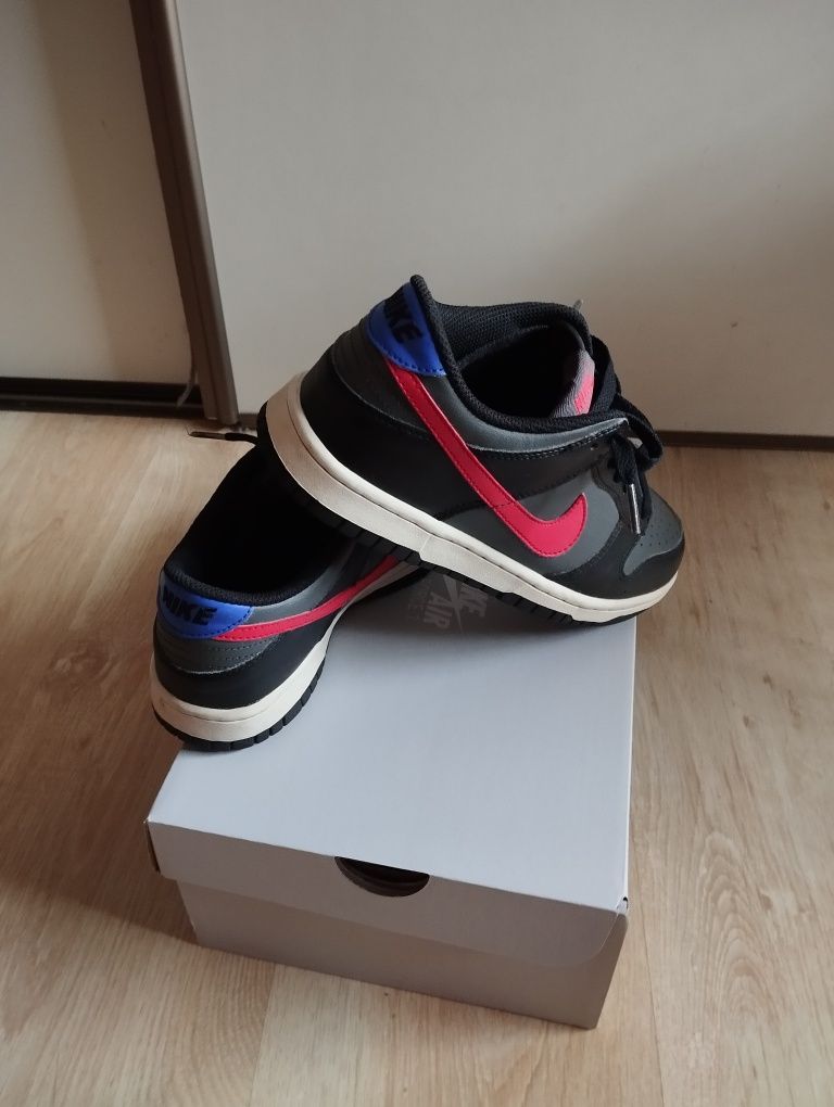 Buty sportowe Nike Dunk 38