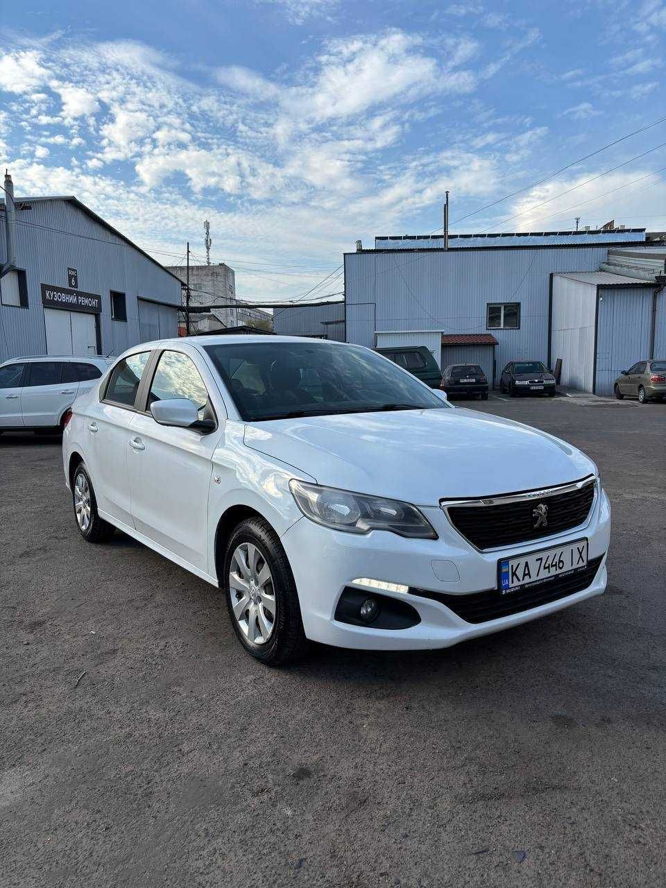 Авто в аренду. Авто под такси.