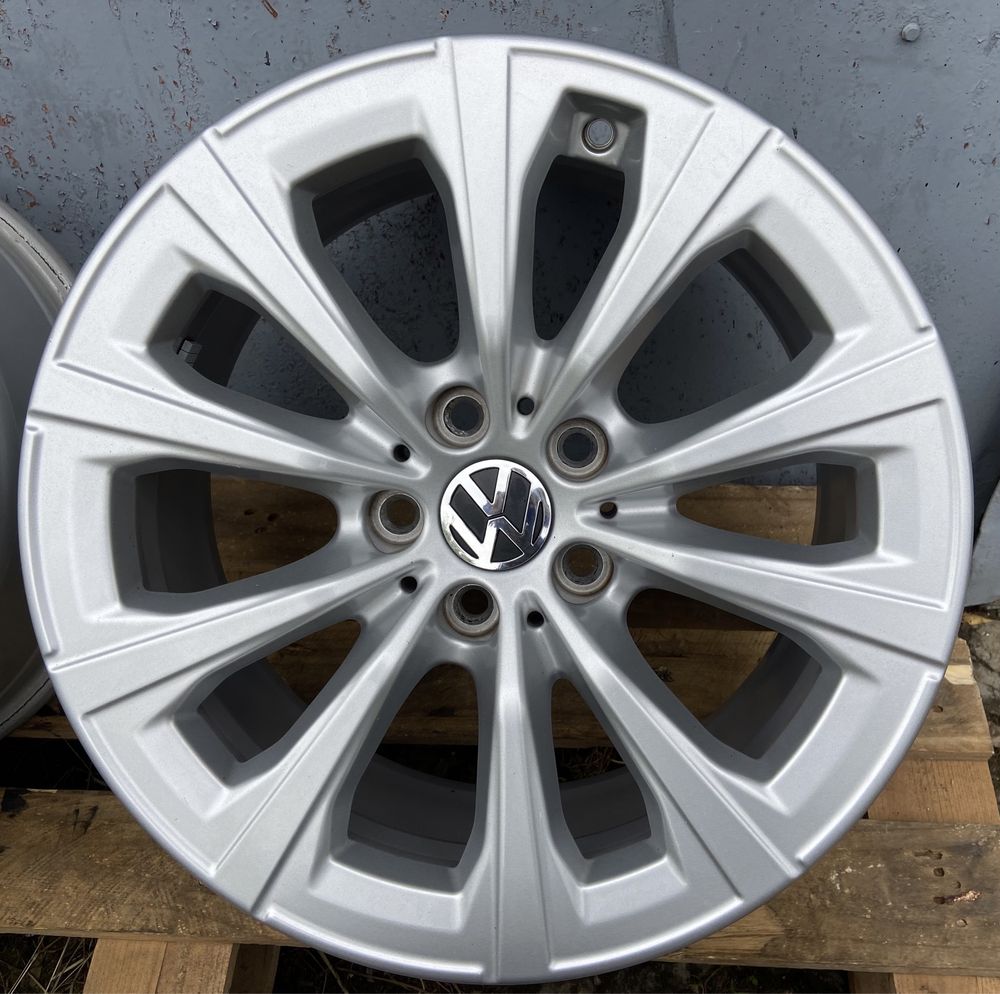 Диски R17 5x112 VW Passat B5 B6 B7 B8 Tiguan Sharan Golf Skoda Audi