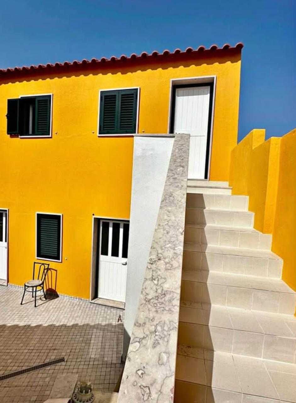 Pintura de Fachadas e Moradias/Premium House & Villa Exterior Painting