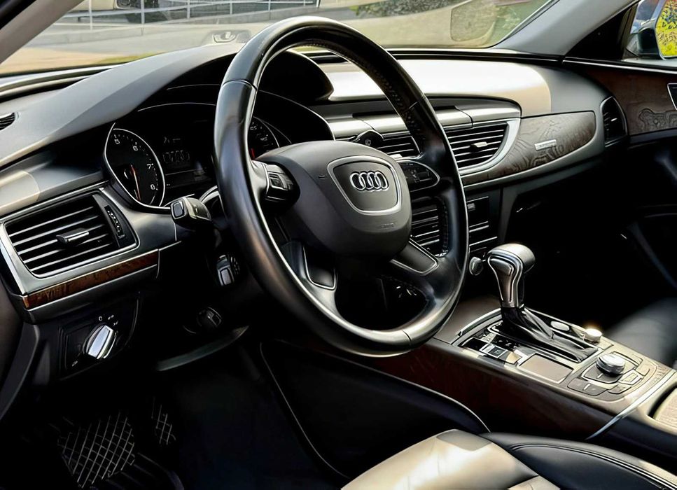 Audi A6 quattro      2014