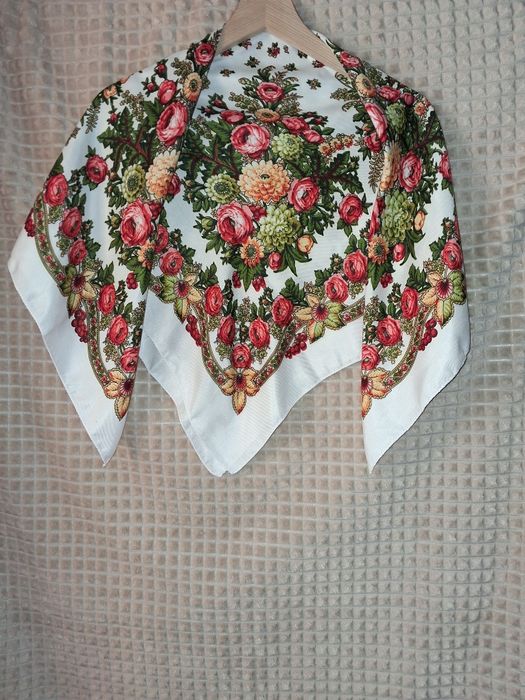 Хустка українська платок шарф шаль на голову узор до церкви