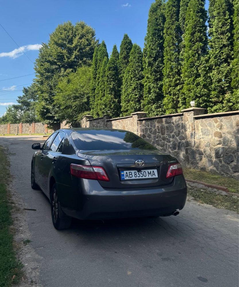 Toyota Camry 2.4 Газ/Бензин