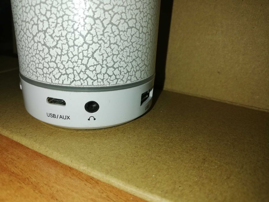 Sprzedam głośnik bluetooth