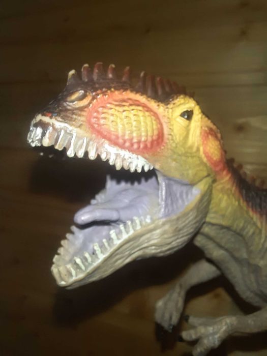 Іграшка динозавр 30 см — реалістична фігурка