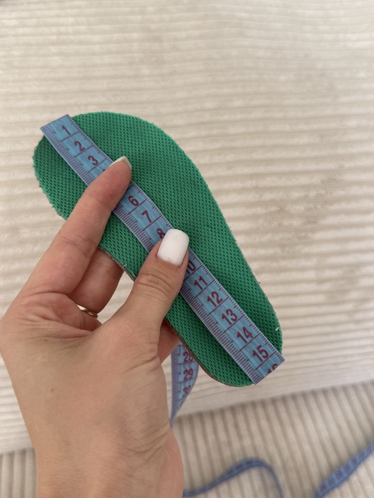 Дитячі кросівки Nike flex runner 8c 24 25 розмір білі